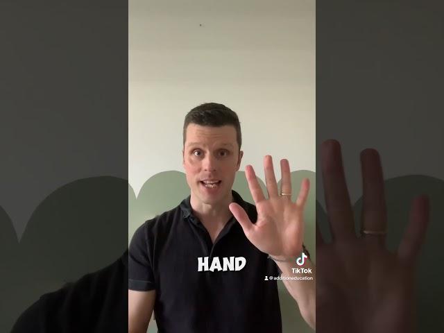 Makaton alphabet: I