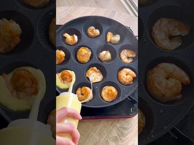 Banh Khot (Vietnamese Mini Pancakes)