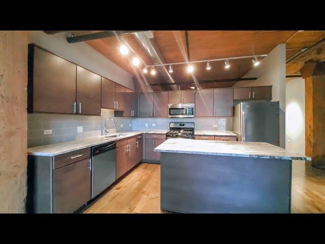 A spacious waterfront 1-bedroom at Streeterville's Lofts at River East