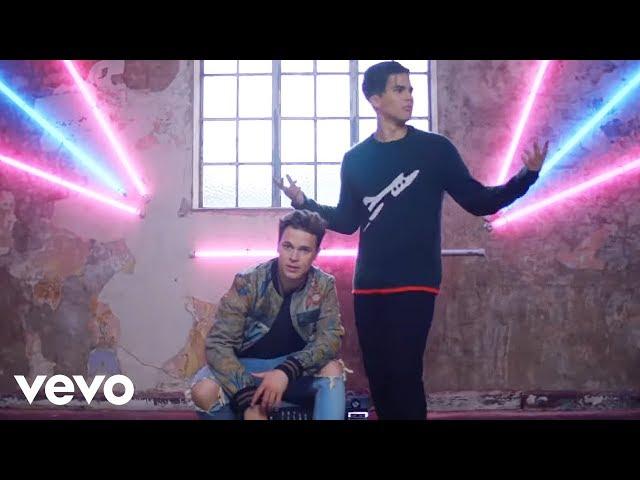 Felix Jaehn, Hight, Alex Aiono - Hot2Touch (Official Video)