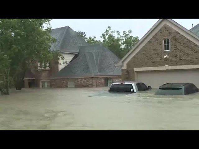 Hundreds of homes flooded in Cypress Creek area; Rescuer shows devastation