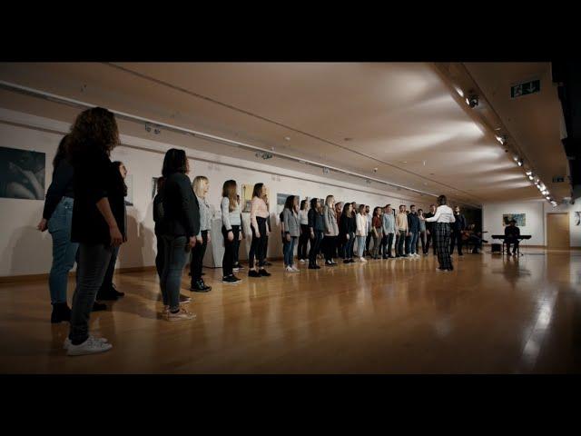 Split University Choir „Silvije Bombardelli“ – Zelenu granu s tugom žuta voća (Live at University)