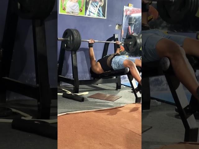 Decline Bench press 100 X10 Reps️#shorts #monday #chestworkout #trendingshorts#motivation