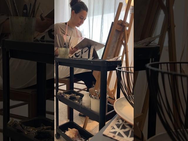 кормлю котиков и пишу Питер️  #mydailyroutine #artistvlog #oilpainting #etsyseller #artistlife