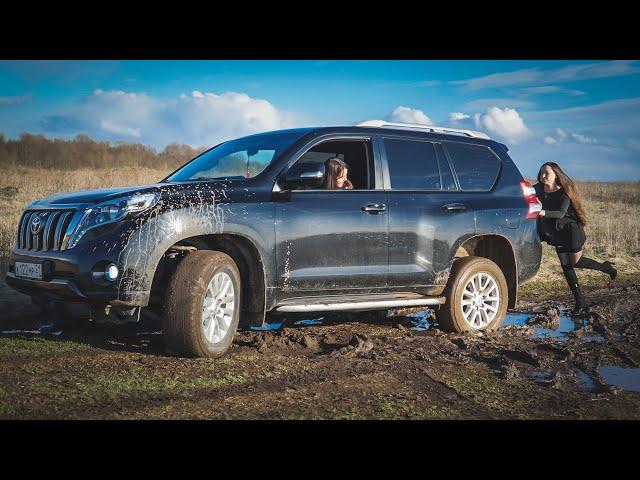 Russian Girl Stuck Video 15 trailer // Two beautiful girls get stuck on an expensive SUV in the mud