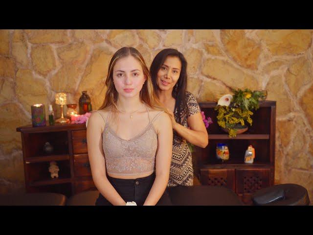 Nelly & Iquiadma in a relaxing energy cleansing & ASMR massage with soft sounds to help you sleep 