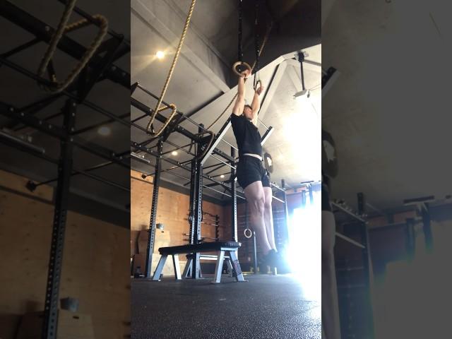 False Grip Pull Ups