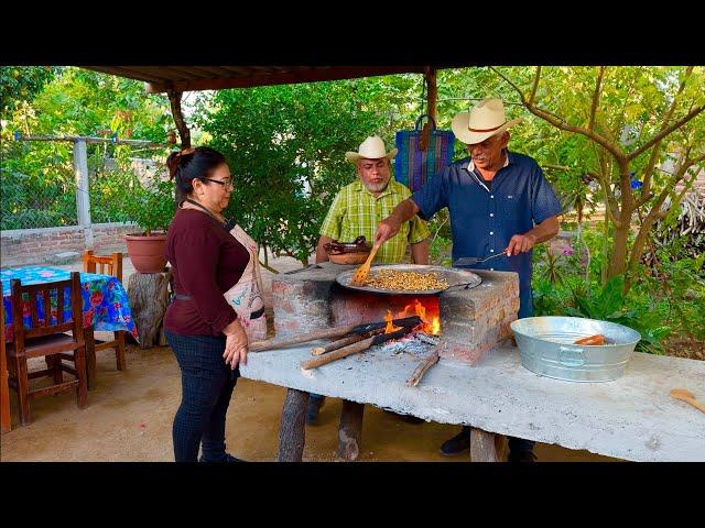 EL FRIO YA ESTA AQUI Y PREPARAMOS  ¡¡ATOLE DE PINOLE !! || AY NOMAS