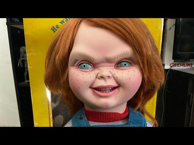 Unboxing trick or treat studios child’s play 2 ultimate chucky