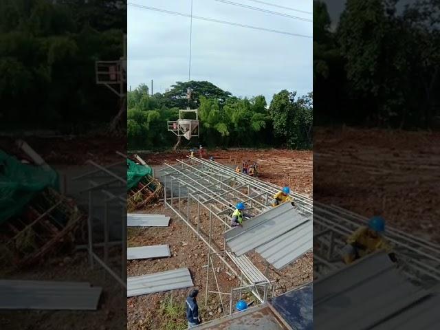 proses pemasangan atap dan coran