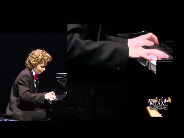 Nikolay Khozyainov plays Franz Liszt Spanish Rhapsody