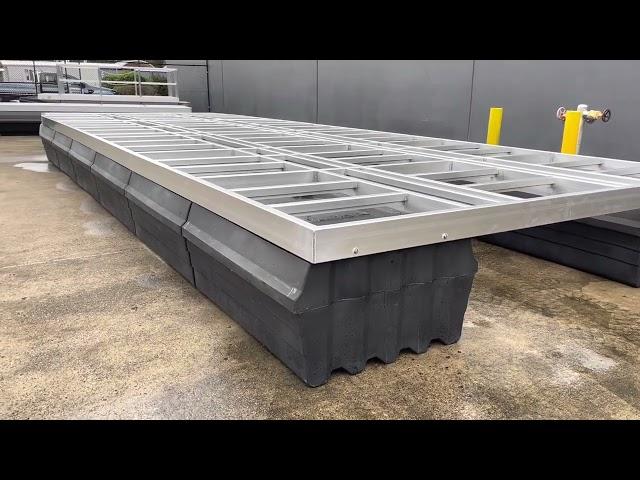 Build your own houseboat polyethylene pontoons and aluminium frame