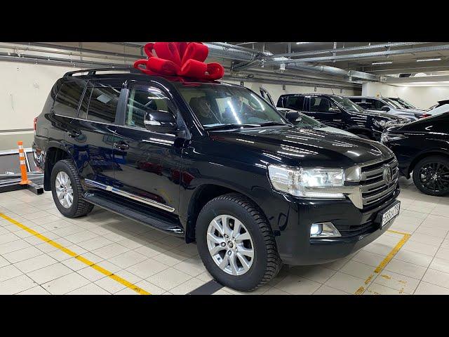 Купил Toyota Land Cruiser 200 !!!))) 