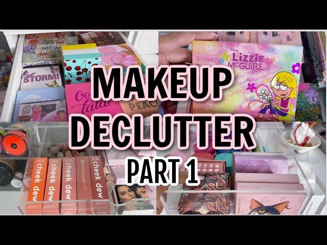 MASSIVE MAKEUP DECLUTTER| BRONZERS, EYESHADOW PALETTES & MORE