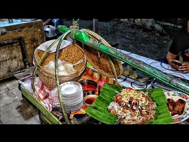 KULINER LEGENDARIS DI KOTA CEPU -RAWON LEPEK BU YANTI