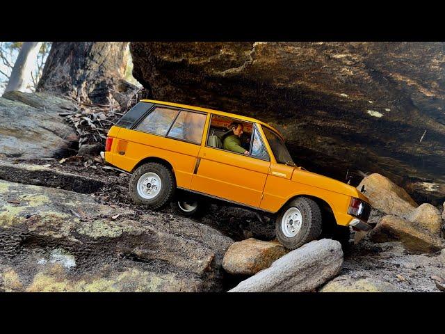 Slow Controlled Descent | 1970 Range Rover Classic 1:10 RC Scale Crawler | ASMR Slow Crawling 