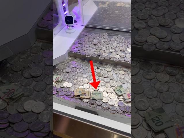 Day 46 Trying to Win MONEY from a Coin Pusher! #shorts #arcade #money