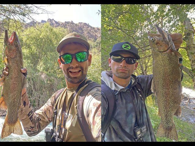 Рыбалка на реке Коксу и шашлык из форели в дикой природе. Trout fishing and barbecue in wild nature.