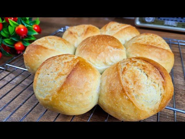 How to bake perfect crispy bread :: Quick, Easy, Delicious