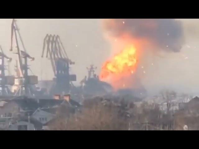 BREAKING - Today the Ukraine Army destroyed the large Russian landing military ship Orsk in Azov Sea