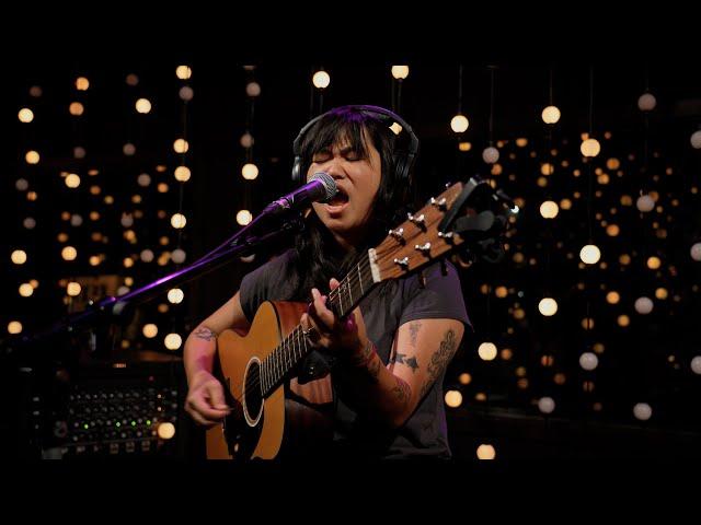 Hana Vu - Care (Live on KEXP)