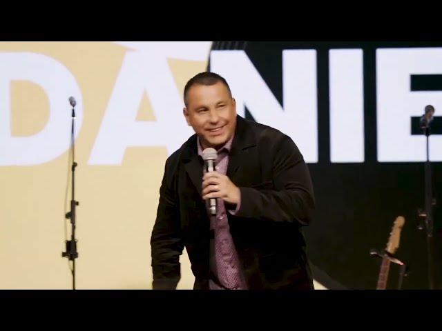 Daniel Gomez Inspires | San Antonio Motivational Keynote Speakers | #1 Ranked Motivational Speaker