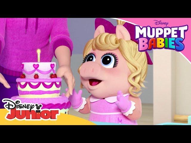 Piggy's Time Machine ⏳| Muppet Babies | Disney Channel Africa