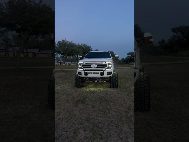 Superduty full length led grille lights in stock on www.Fordsixfo.com