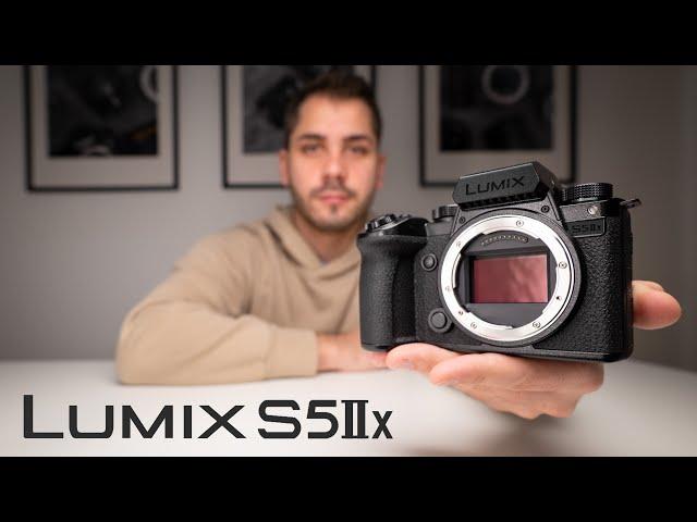 LUMIX S5iix Specs - The NEW King of Video?!