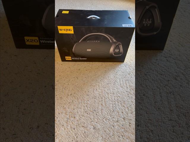 W King X20: Unboxed