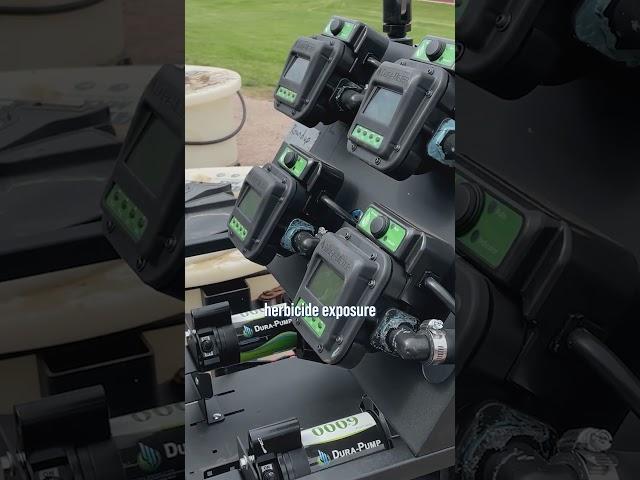 The Dura Auto-Batch Direct Inject system decreases sprayer fill time by up to 80%