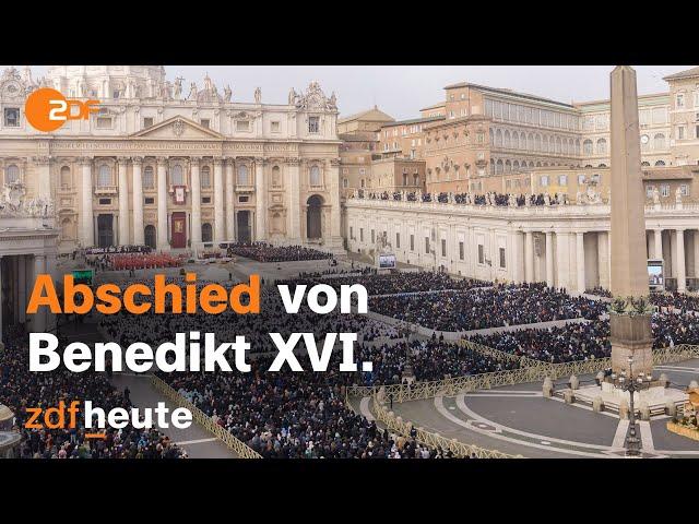 Abschied von Benedikt XVI. - Trauerfeier im Petersdom