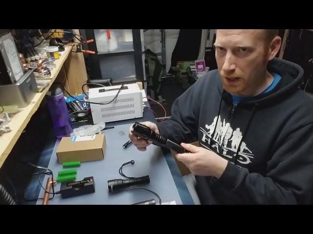 Revtronic F30B 800 Lumen Flashlight REVIEW