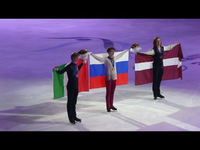 Euros 2022, Tallinn, after victory ceremony men