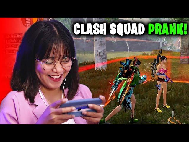 Random Teammate TROLLED me in Clash Squad Noob Prank! Garena Free Fire