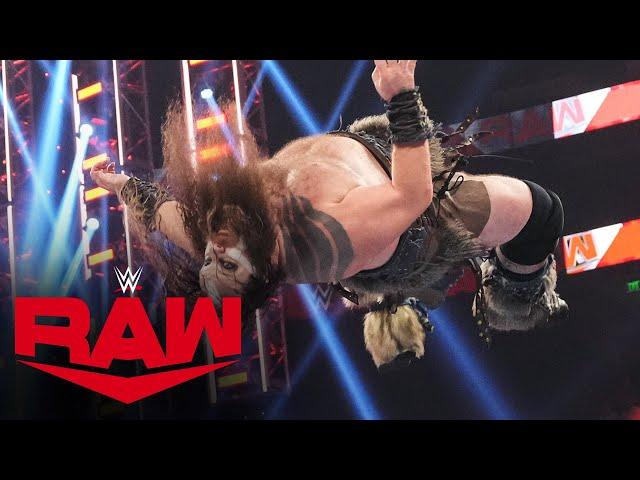 Ivar dazzles Kofi Kingston with an out-of-this-world moonsault