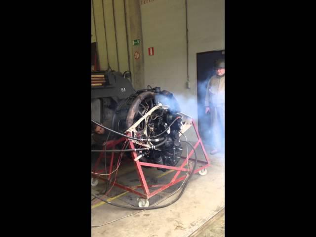 Cold rough start of an continental radial engine of a Sherman tank