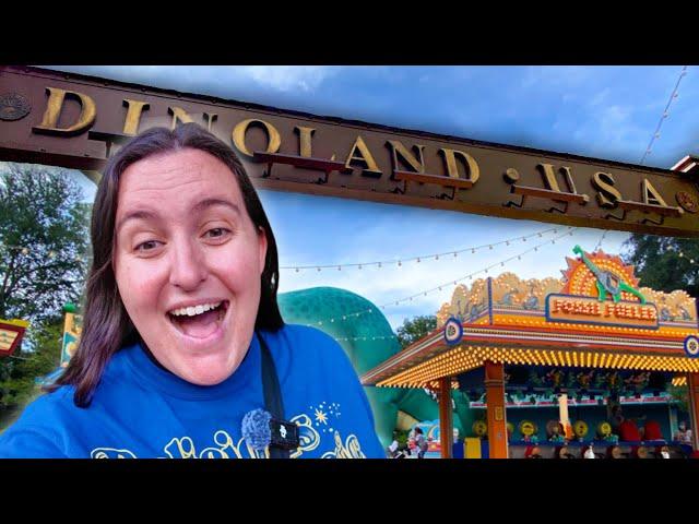 I ATE EVERYTHING IN DINOLAND USA BEFORE IT CLOSES FOREVER: Animal Kingdom | Disney World