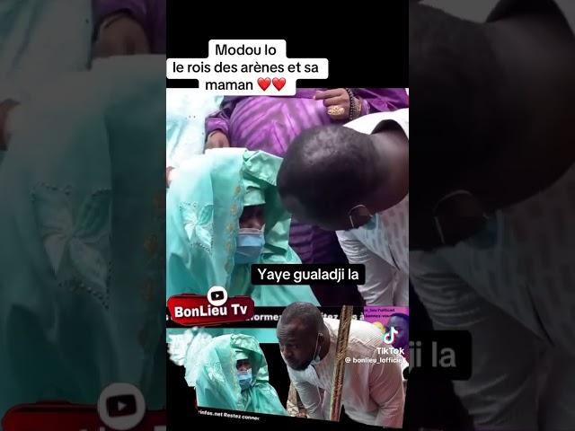 Modou Lo et sa mère 