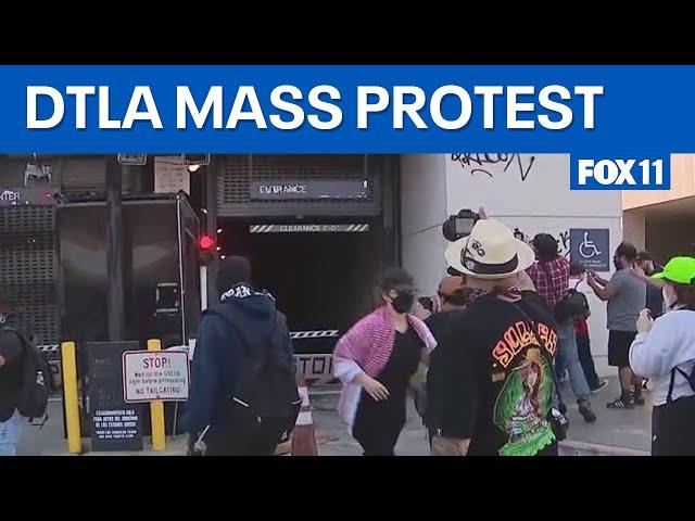 LA ICE raids: Protesters attempt to break into federal building  | FOX 11 LA