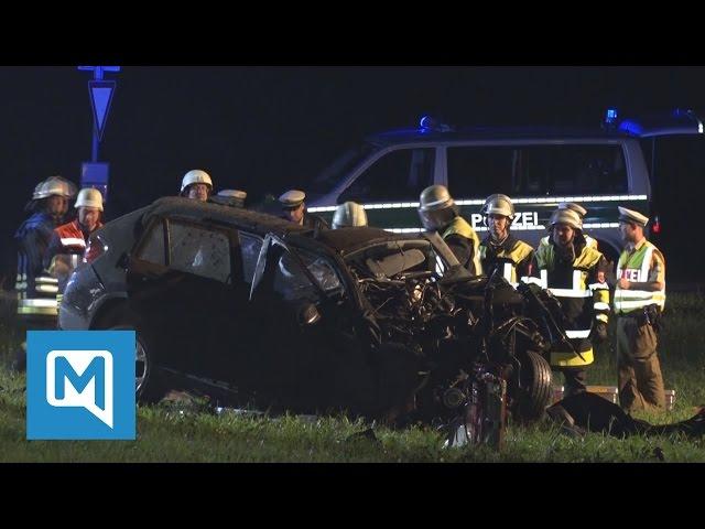 Tödlicher Unfall im Landkreis Weilheim: 67-jähriger Tutzinger prallt frontal gegen Baum