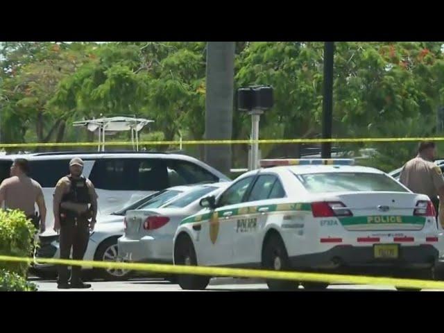 Deadly stabbing under investigation in SW Miami-Dade