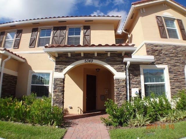 West Palm Beach Townhomes for Rent 3BR/2.5BA by Property Management in West Palm Beach Florida