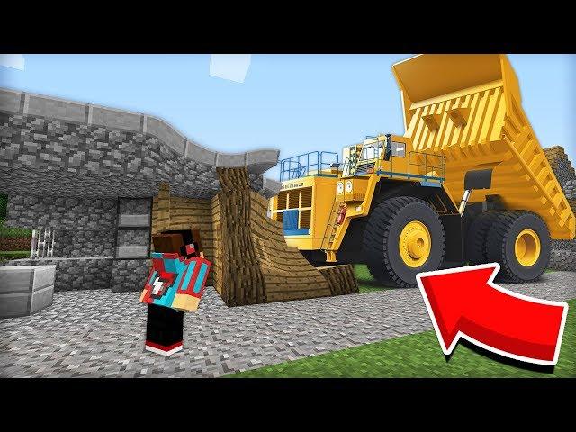 ЭТА ОГРОМНАЯ МАШИНА РАЗДАВИЛА МОЙ ДОМ В МАЙНКРАФТ | Компот Minecraft