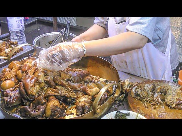 Best Chinese Street Food Stalls in Bangkok. Yaowarat Road, Thailand