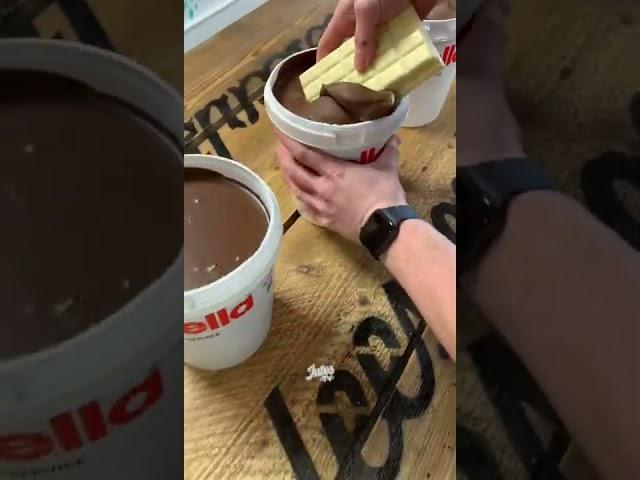 Nutella Chocolate Bucket Dipping