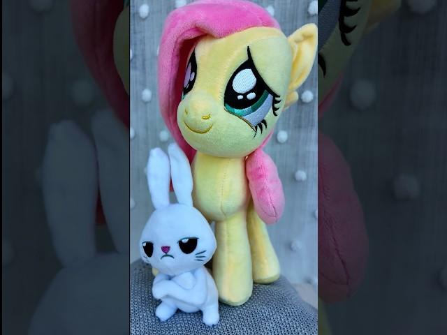 My Little Pony - Fluttershy with Angel Bunny plush