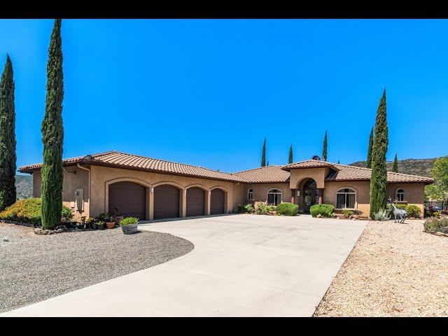 43586 De Luz Road Temecula, CA |