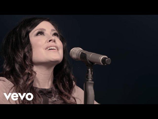 Kari Jobe - Holy Spirit (Live) ft. Cody Carnes