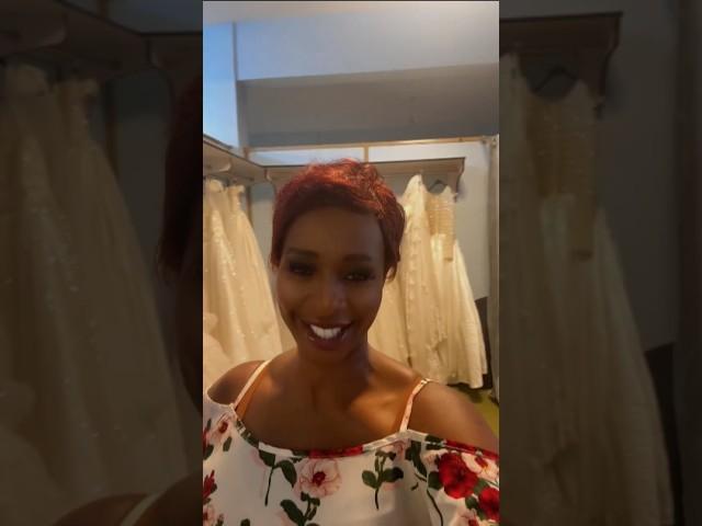 Cindy sets up the shop (Cinderella bride) #shorts
